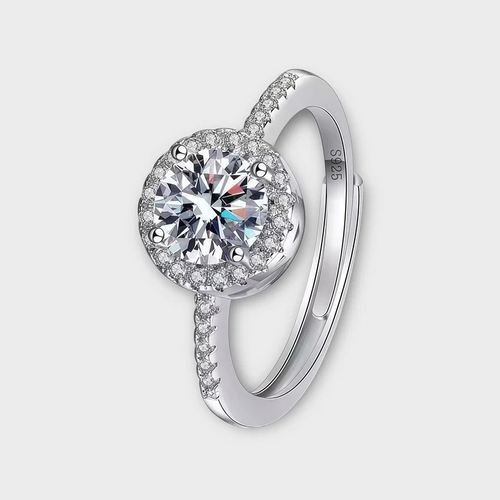 Moissanite Halo Ring VVS LABS